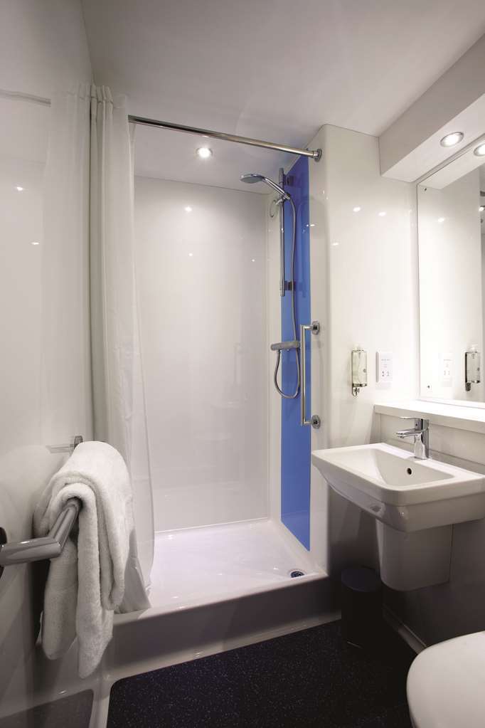 Travelodge درويْتويتش الغرفة الصورة